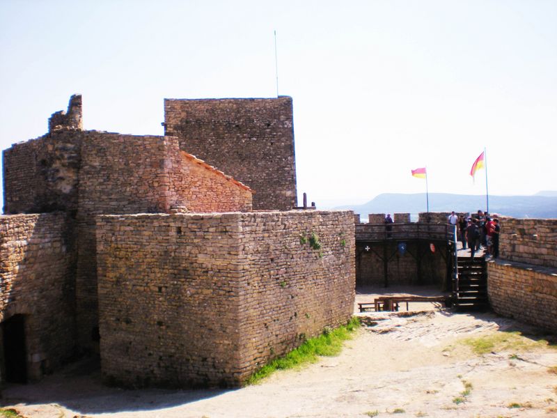 Sortie_TP_Chateau_de_Mornas_dimanche_25_avril_2010_800x600